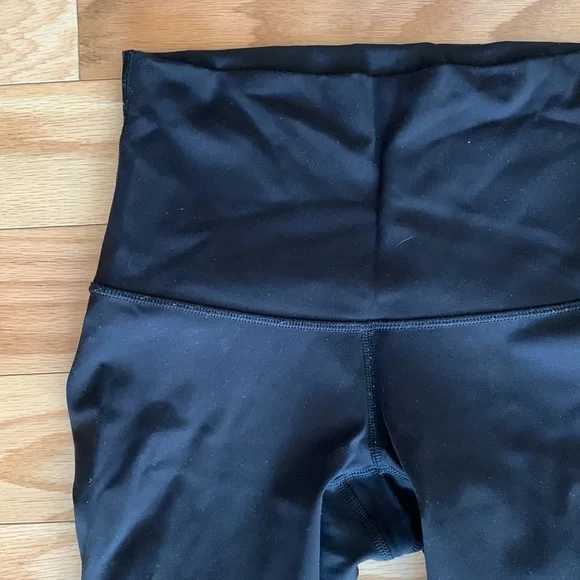 Lululemon Wunder unders - Picture 2 of 3